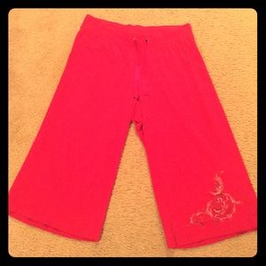 Gaucho style (wide leg) red capris